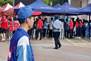 足球报：武汉三镇多位球员将离队，刘若钒进入引援视野